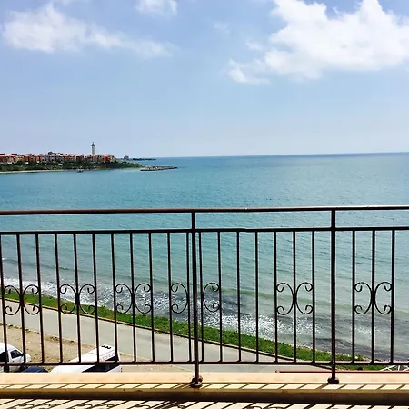 Psb Deluxe Apartamento Aheloy